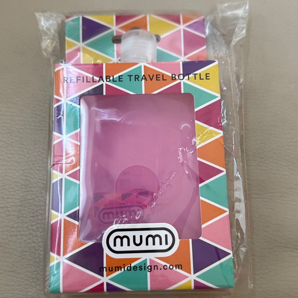 Mumi Refillable Travel Bottle-Pink